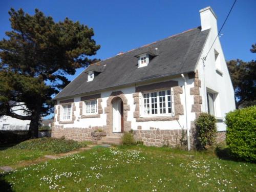 Tregastel Casa | Maison 2* à 100m de la plage, jardin privé, animaux acceptés, 6 pers, Trégastel - FR-1-542-18