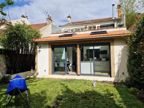Villejuif Villa | Maison, 4 chambres, métro, climatisation