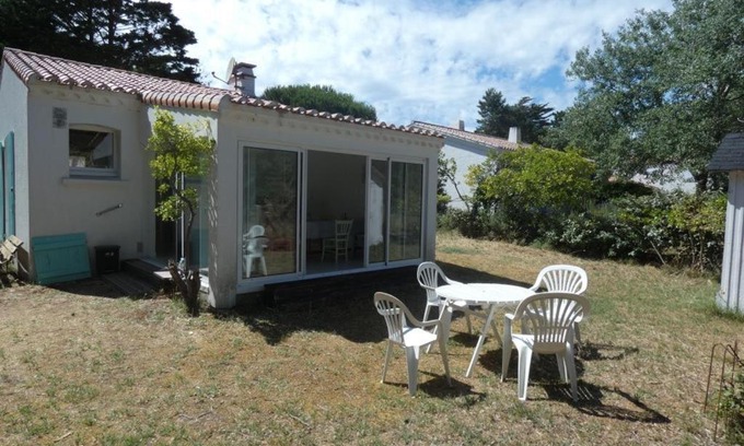 Notre-Dame-de-Monts Casa | Maison 5 pers à Notre-Dame-de-Monts, à 150m des plages, avec jardin et parking - FR-1-540-269