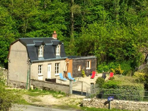 Athee-sur-Cher Casa | Maison accueillante à Bléré avec cheminée et terrasse