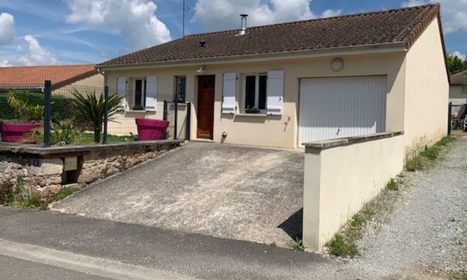 Feytiat Casa | Maison AU Calme A Proximite DES Commerces ET Autoroute