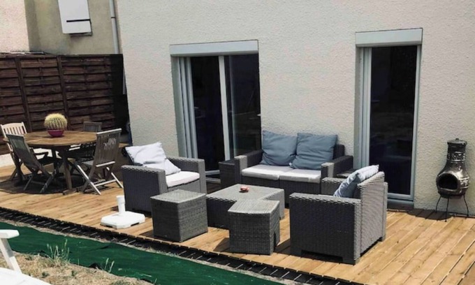 Gradignan Casa | Maison AU Calme, Quiet House, 20 Minutes Bordeaux