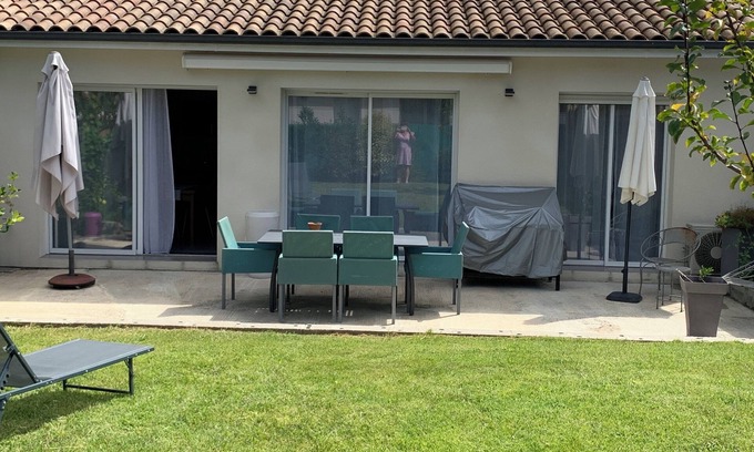 Saint-Andre-de-Cubzac Casa | Maison au Calme et Agréable Entre Bordeaux et Saint Emilion