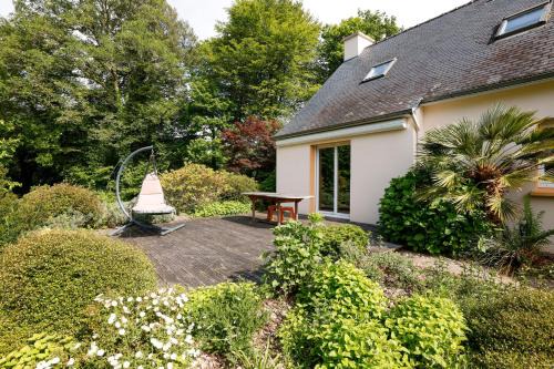 Le Faouet Casa | Maison au milieu d'un parc arboré