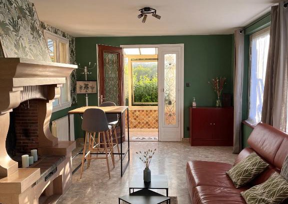 Tournus Casa | Maison avec accès indépendant, au centre-ville de Tournus