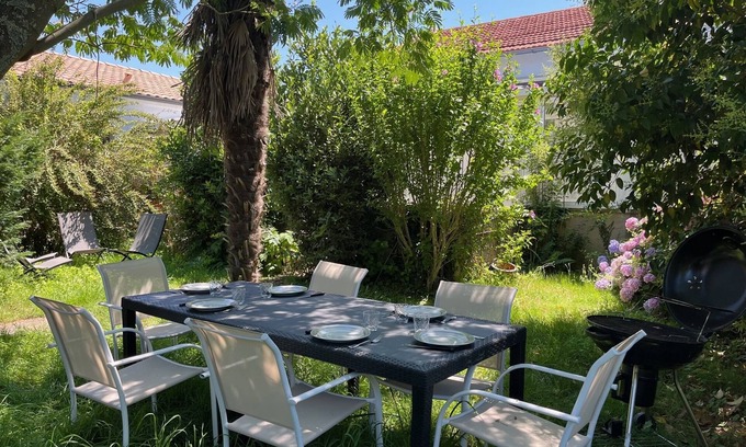 Cenon Casa | Maison Avec Jardin et Véranda Proche Bordeaux et Tramway
