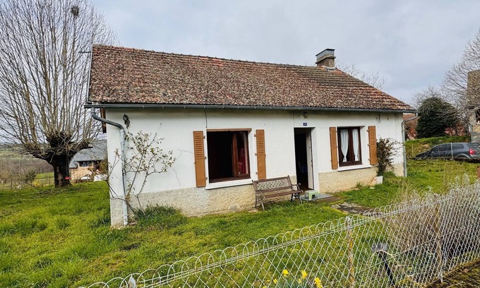 Jaleyrac Casa | Maison Avec Jardin Jaleyrac Proche PUY Mary - Salers Lac Barrage et Cascade