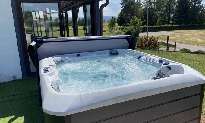 Dounoux Casa | Maison Avec spa la clé des Champ Vosges