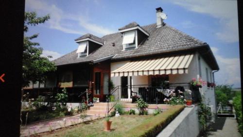 Rignac Casa | Maison avec véranda proche du centre ville