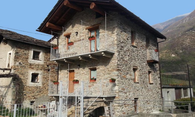 Perloz Casa | Maison Bellevue VDA-PERLOZ-N 0001