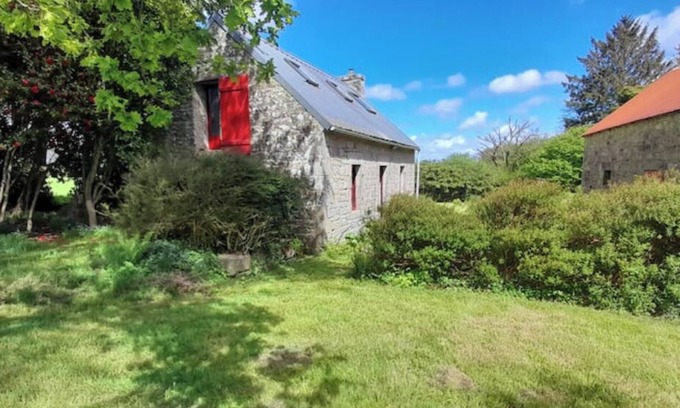 Elliant Casa | Maison Bretonne, Pleine Campagne à 15 Minutes des Plages