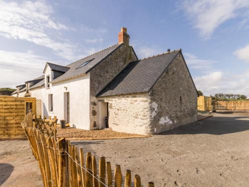 Clis Casa | Maison bretonne rénovée près de la mer avec jardin, terrasse et équipements modernes - FR-1-306-1197