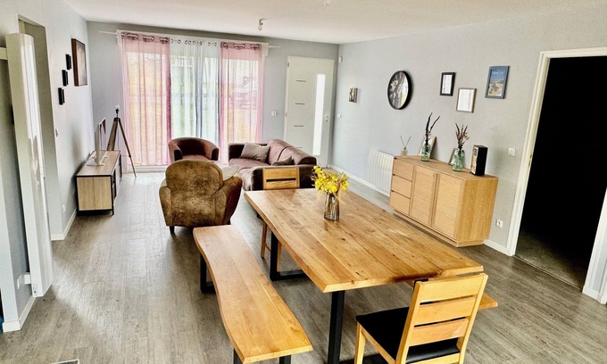 Saint-Fromond Casa | Maison Calme de 3 Chambres. Idéal Pour Pour les Familles