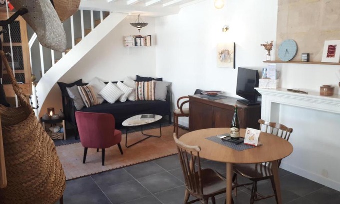 Port-en-Bessin-Huppain Casa | Maison Camille