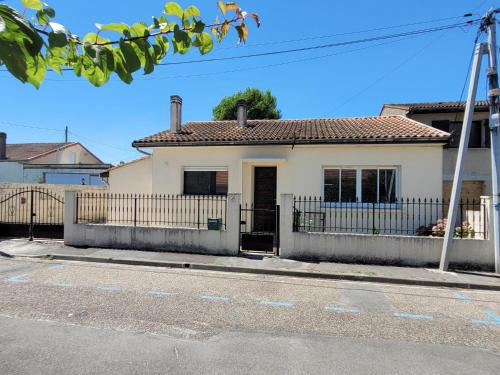 Cenon Casa | Maison Cenon indépendante avec jardin et parking