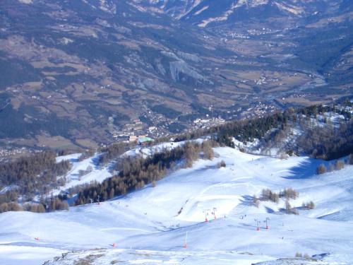 Barcelonnette Casa | Maison chaleureuse près des pistes de Barcelonnette - Cheminée