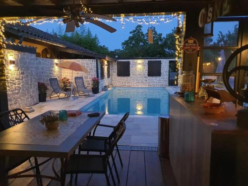 Montfermier Casa | Maison charmante à Montfermier avec piscine privée