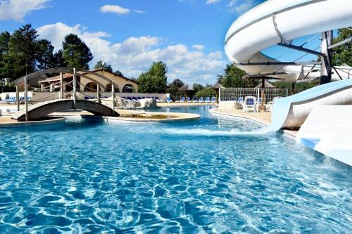 Salavas Casa | Maison charmante à Salavas avec piscine et jardin