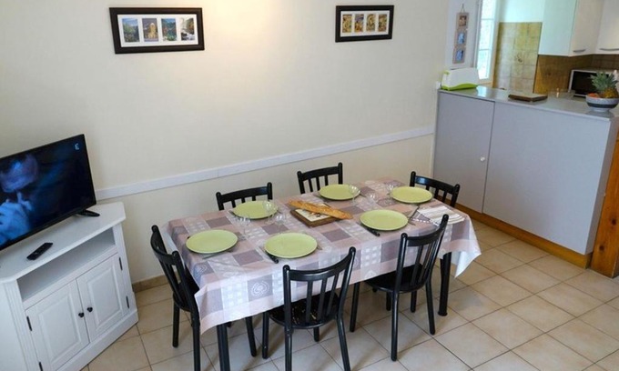Bagneres-de-Luchon Casa | Maison Charmante 6 Pers, 3 Ch, Terrasse, Jardin, Proche Marché et Télécabine à Luchon - FR-1-313-158