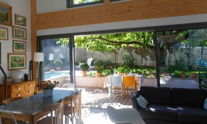 Echarvines Chalet De Esquí | Maison charmante entre forêts montagnes et lac