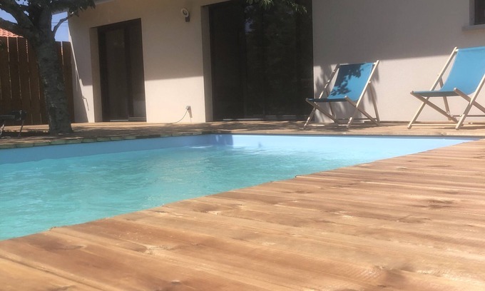 Grayan-Et-L'Hopital Casa | Maison Climatisée Avec Piscine Entre Montalivet et Soulac