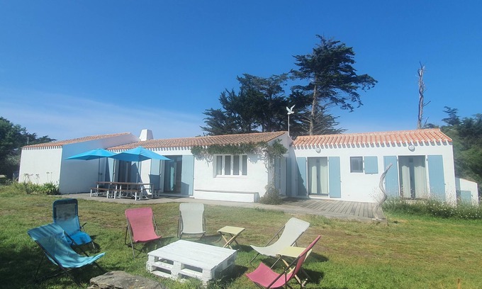 Ile d'Yeu Casa | Maison Côte Sauvage- 5 Bedrooms 200 meters from the sea 10 minutes from Port Joinville