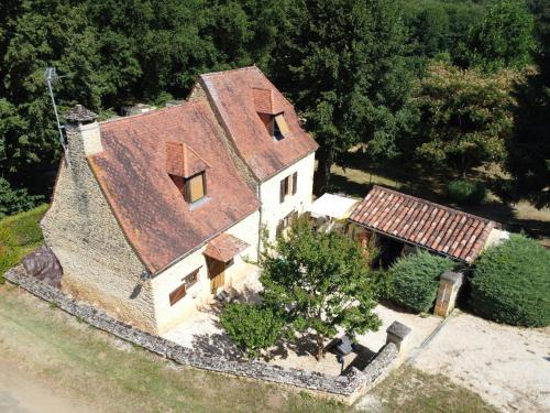 Saint-Crepin-et-Carlucet Casa | Maison de campagne pour 6 avec piscine et jardin