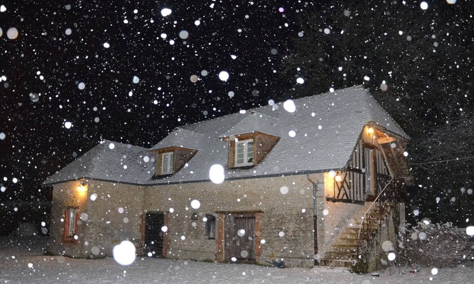 Saint-Jean-de-Livet Casa | Maison D'hôtes La Bihorée