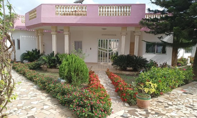 Porto-Novo Cama Y Desayuno | Maison d'hôtes Le Mistral