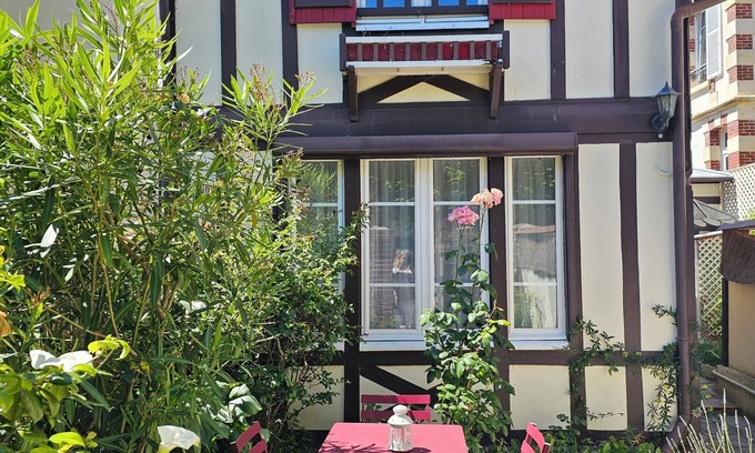 Cabourg Casa | Maison Dans L'éventail de Cabourg ,50 m AV de la mer ,400m Plage. Idéal Famille
