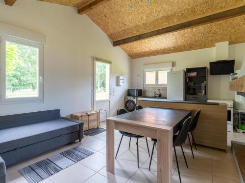 Biscarrosse Casa | Maison de 40m² à Biscarrosse - Proche lac, pistes cyclables, plage - Accueille 4 pers. - Animaux OK - FR-1-319-484
