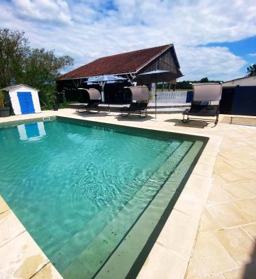 Savignac-sur-Leyze Casa | Maison de campagne Piscine, jacuzzi 2P Monflanquin