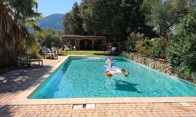 Sartene Villa | Maison de Caractère Avec Piscine