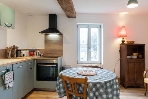 Bourbon-Lancy Casa | Maison de caractère, Cure thermale et Tourisme, meublé 4 étoiles