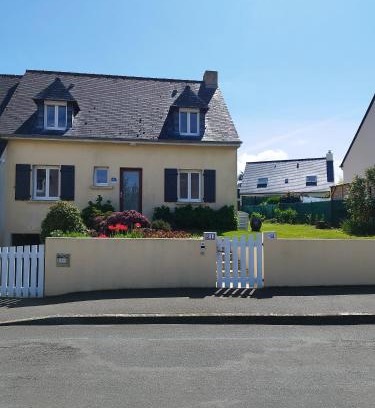 Saint-Meloir-des-Ondes Casa | Maison de la fontaine