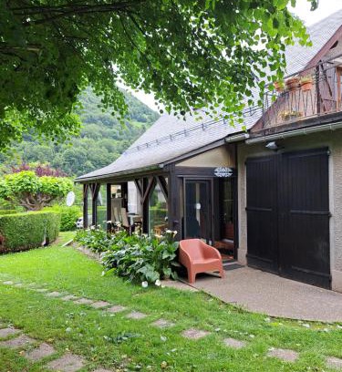 Sarrancolin Casa | Maison de montagne avec jardin privatif