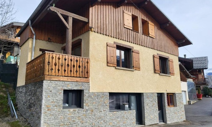 La Plagne-Tarentaise Apartamento | Maison de moyenne montagne baignée par le soleil