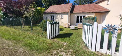 Milly-la-Foret Casa | Maison de plein pied avec jardin privatif centre ville