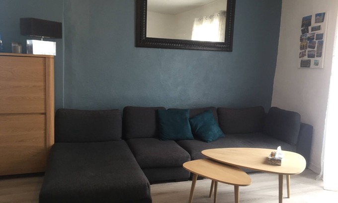 Saint-Jean-de-Vedas Casa | Maison de Village 15 Minutes des Plages