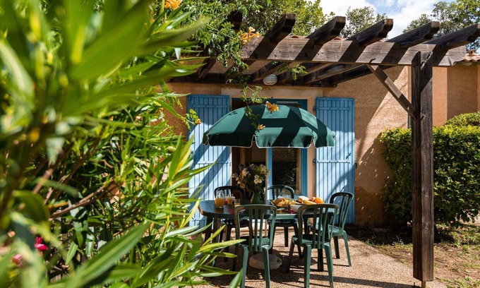 Gaujac Casa | Maison de vacances rustique et lumineuse avec terrasse privée