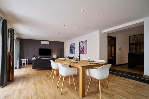 Morieres-les-Avignon Casa | Maison de ville moderne climatisée avec piscine