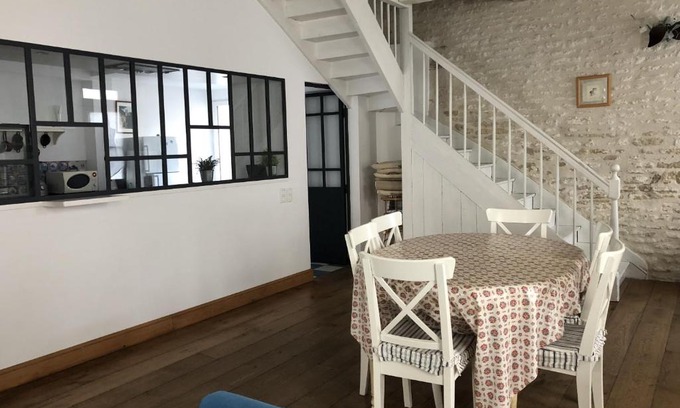 Le Chateau-d'Oleron Casa | Maison de ville confortable 200m de la mer
