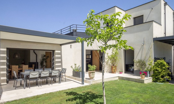 Vedene Villa | Maison des Fleurs