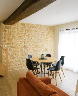 Yvre-l'Eveque Casa | Maison des Hirondelles