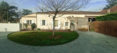 Pineuilh Casa | Maison des Lilas