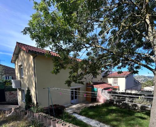 Veyre-Monton Casa | Maison Des Vignes
