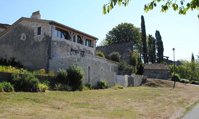 Puyguilhem Casa | Maison Du Coin - The Cottage Corner