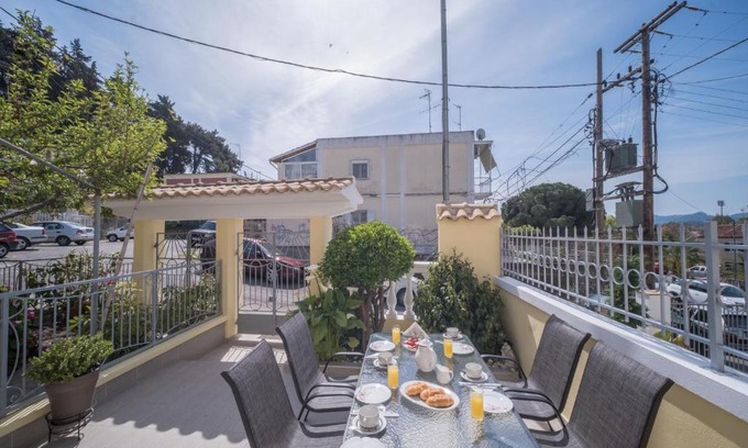 Corfu Town Apartamento | Maison du Soleil by Hotelius