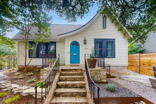 South River City Casa | Maison Du Soleil