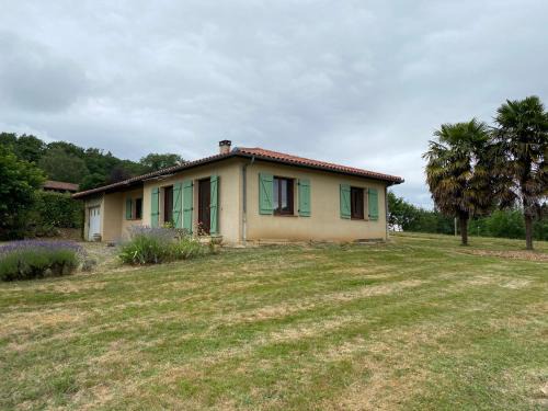Estampes Casa | Maison en campagne avec vue sur les Pyrénées